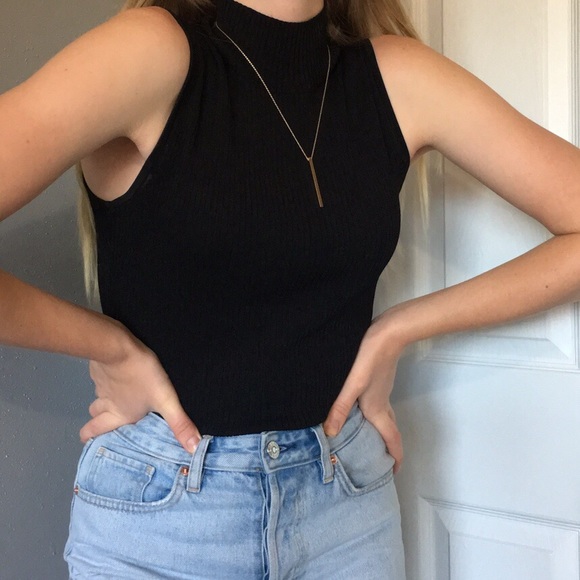 90s sleeveless mock turtleneck - Picture 2 of 4